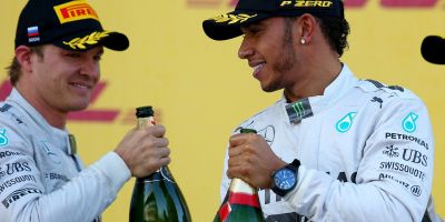 Doi fosti prieteni, doi rivali si un titlu mondial. Calculele pentru cursa care decide titlul in F1: Hamilton sau Rosberg?