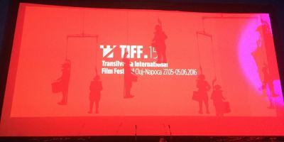 TIFF 2016 s-a deschis in sunet de tobe, cu acrobatii si cu cel mai amuzant Cutremur de 6,9 pe scara Richter VIDEO