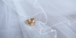 Cum alegi data perfecta pentru casatorie in 2017. Sfaturile unui specialist care ia in considerare sezonul si numerologia